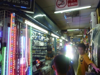 Like something out of Bladerunner, the electronic caverns of Khlong Thom