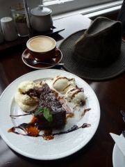 Sticky date pudding at the Niagara Falls Cafe. Now you want some, don't you?