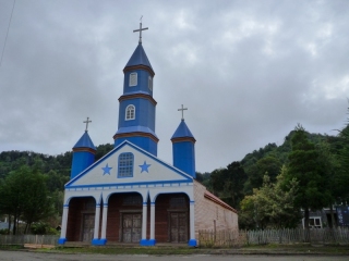 The blue and white church at Tenaun