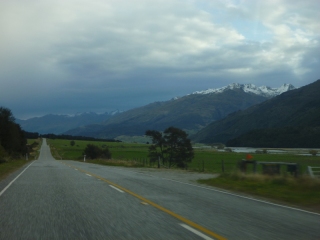 The road beckons us on. Certainly the prospect of arriving in Queenstown after dark wasn't appealing