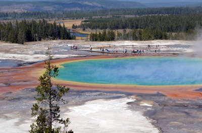 The Great Prismatic Spring is awesomely awesome